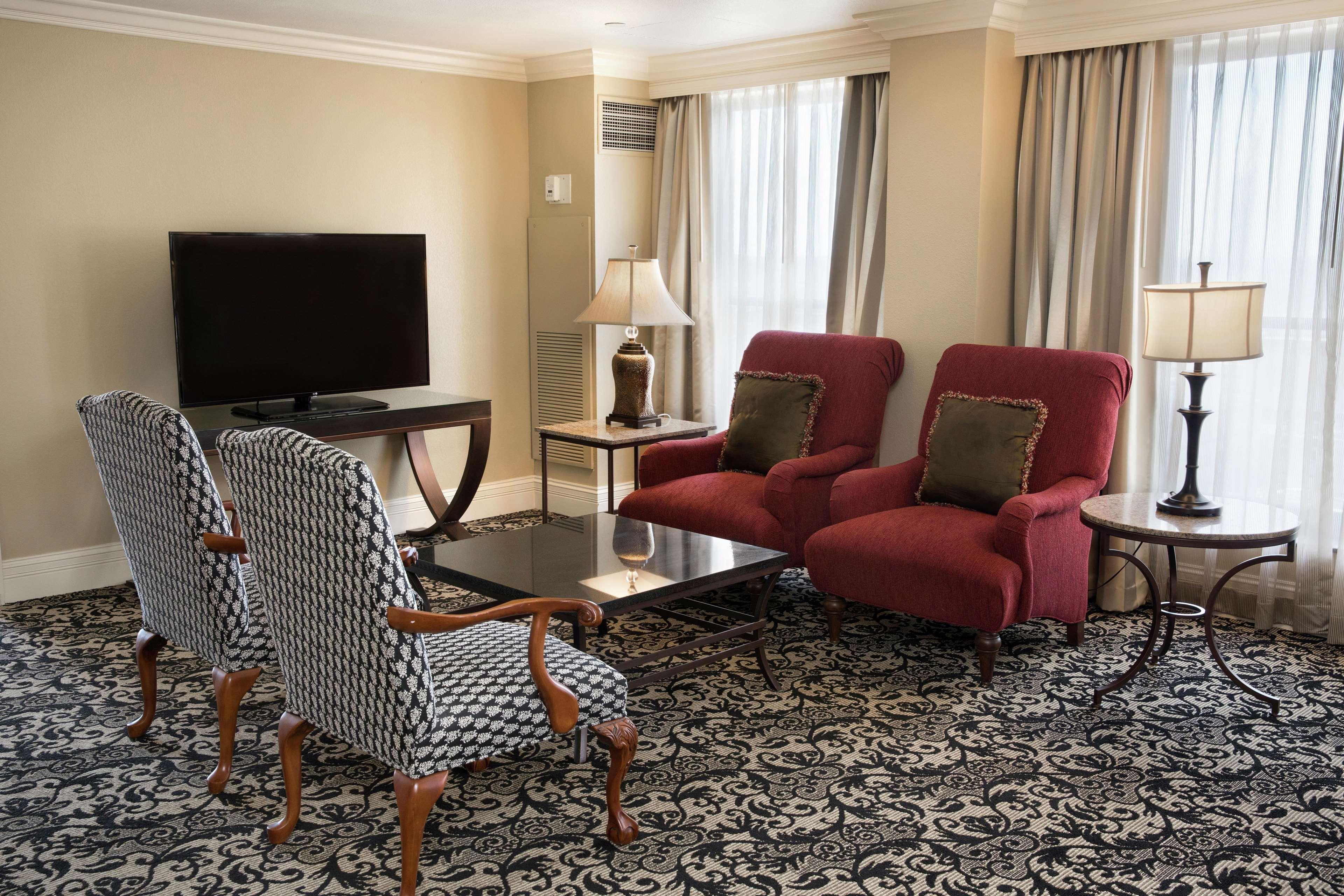 President Abraham Lincoln - A Doubletree By Hilton Hotel Springfield Extérieur photo